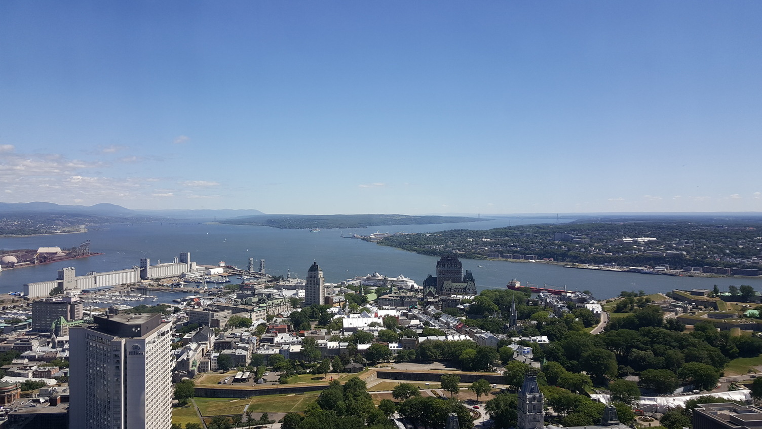 Observatoire de la Capitale (Capital Observatory) - Québec | Secret World Trip Planner