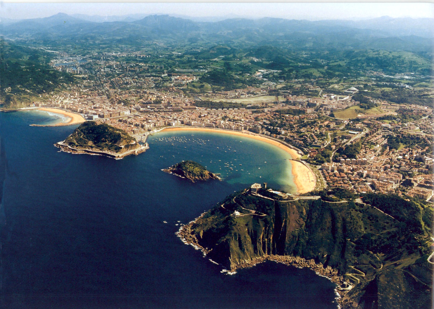 San Sebastian - San Sebastián | Secret World Trip Planner