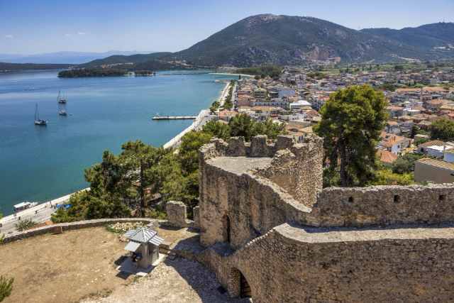 Vonica: astoņu meistaru pils - Vonitsa | Secret World Trip Planner