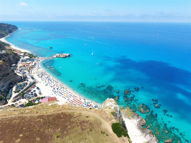 Badia de Riaci - Santa Domenica | Secret World Trip Planner