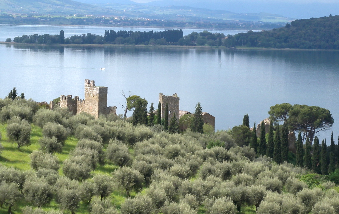 אגם טראסימנו - Lago Trasimeno | Secret World Trip Planner