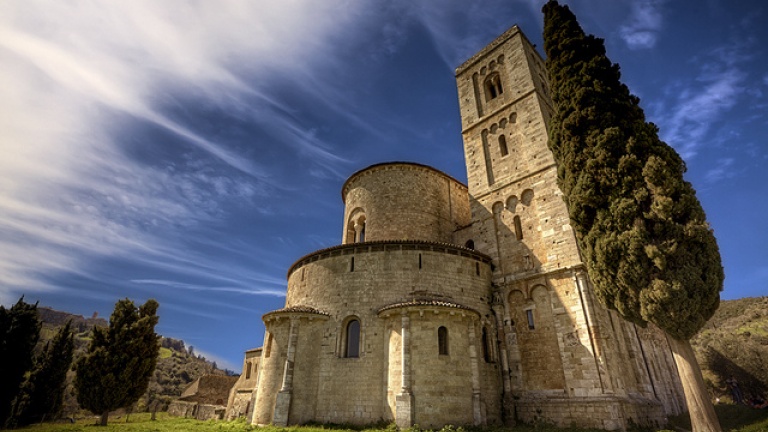Sant'Antimo Abbey - Castelnuovo dell'Abate | Secret World Trip Planner