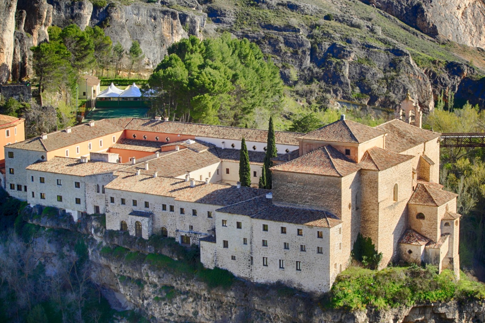 Entrare a Cuenca è come tornare in città - Cuenca | Secret World Trip Planner