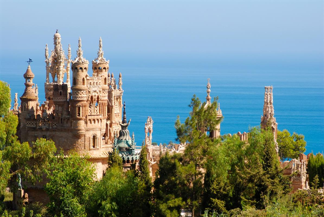 Slottet Colomares - Benalmádena | Secret World Trip Planner