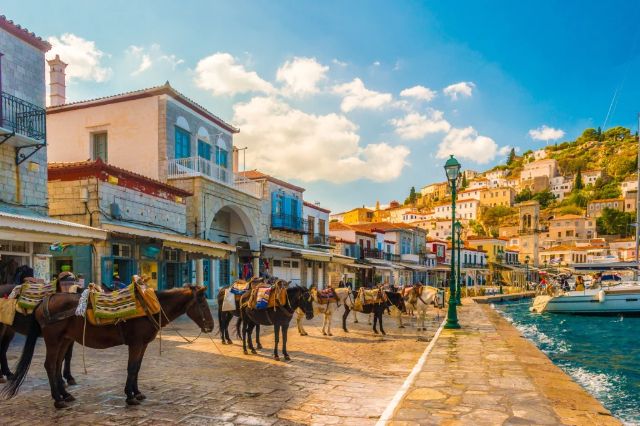 हाइड्रा द्वीप - Idra | Secret World Trip Planner