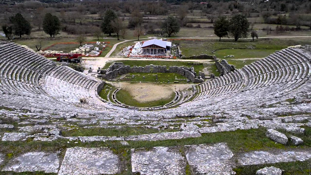 Samostojni vodeni ogled Dodone - Dodoni | Secret World Trip Planner