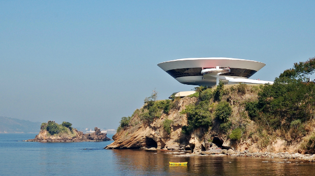 Niterói को समकालीन कला को संग्रहालय - Niterói - RJ | Secret World Trip Planner