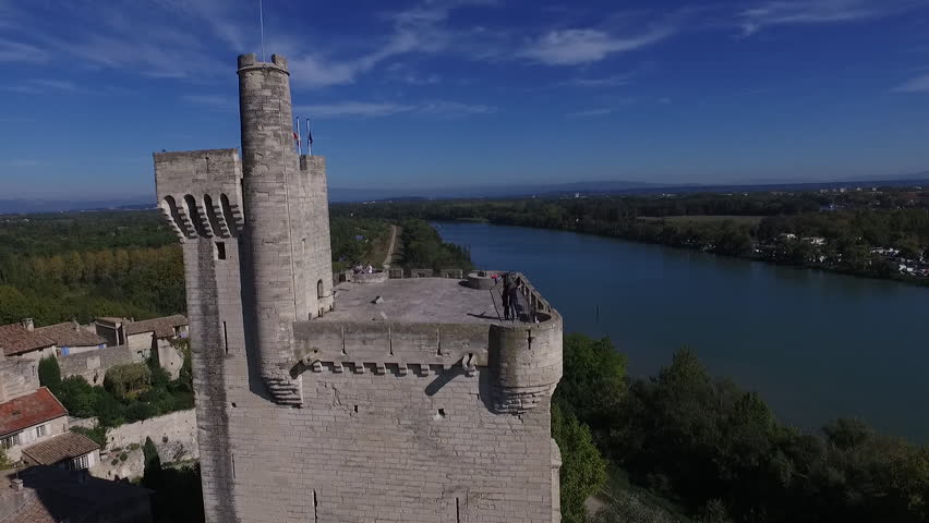 * कॅप्चा: चयन करें हार्ट - Villeneuve-lès-Avignon | Secret World Trip Planner