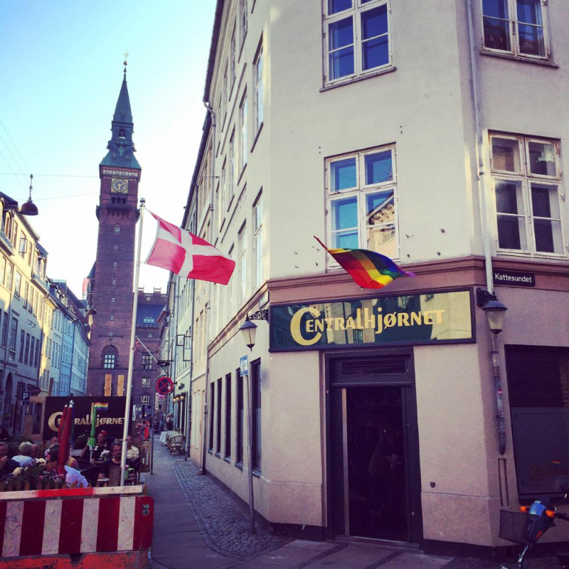Najstarší Gay Bar na svete - København | Secret World Trip Planner