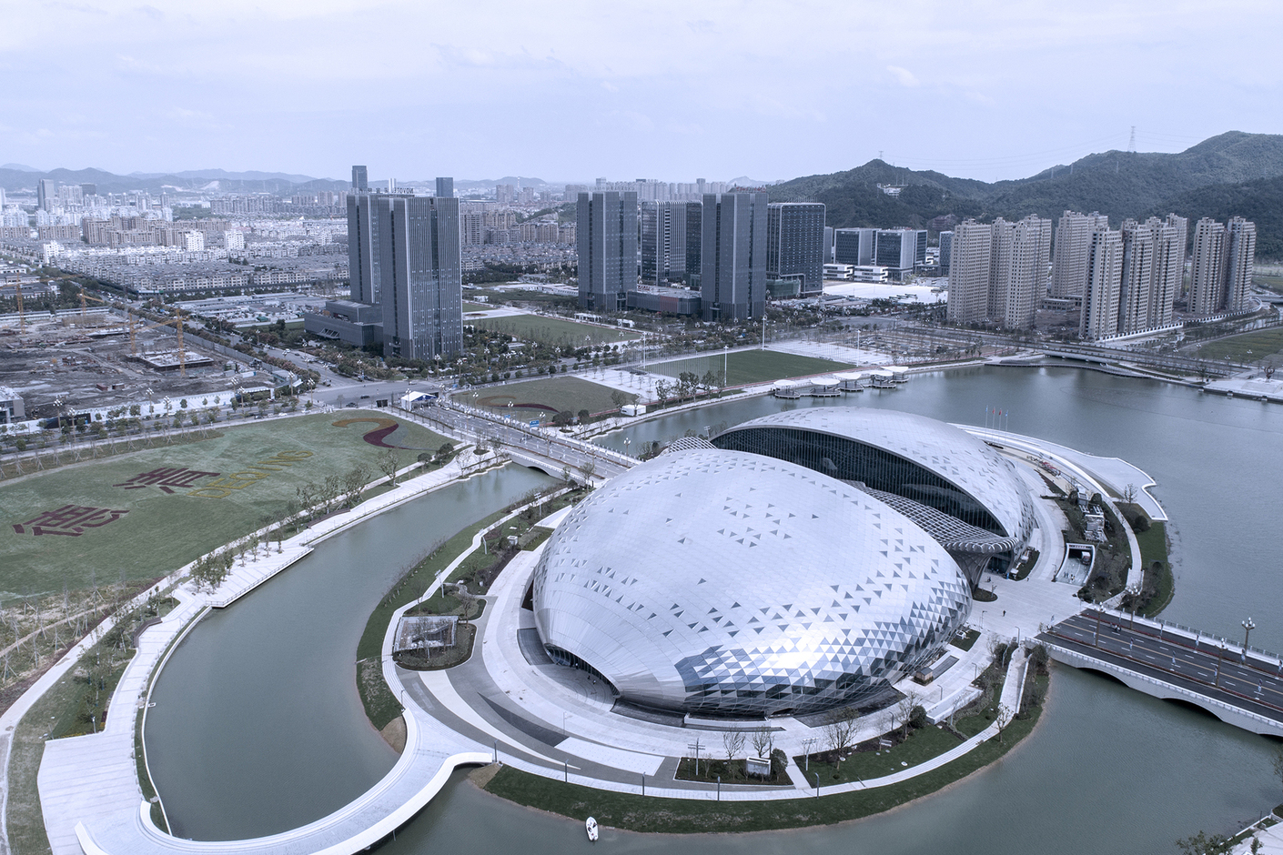 On Phoenix Lake: Hemispheres - Huzhou | Secret World Trip Planner
