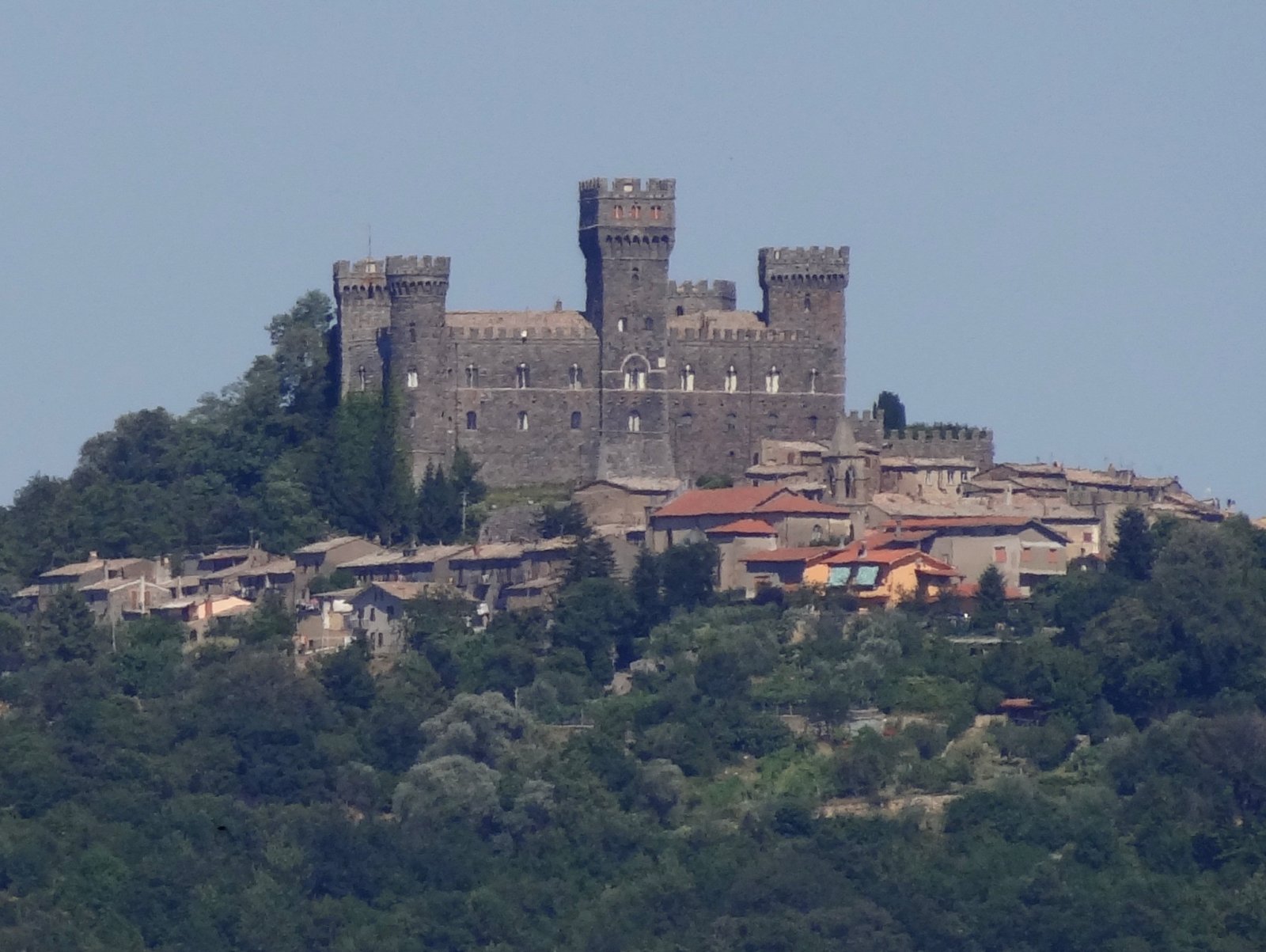 Tuscia: Torre Alfina pohádková vesnice - Torre Alfina | Secret World Trip Planner