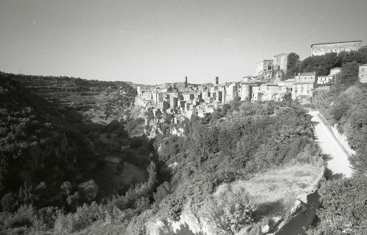 Orsini tvirtovė Sorano - Sorano | Secret World Trip Planner