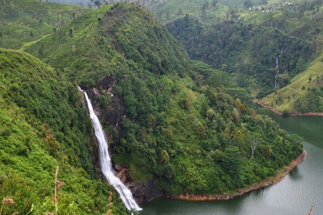 Vodopády Gartmore - RG5V+5P7 | Secret World Trip Planner