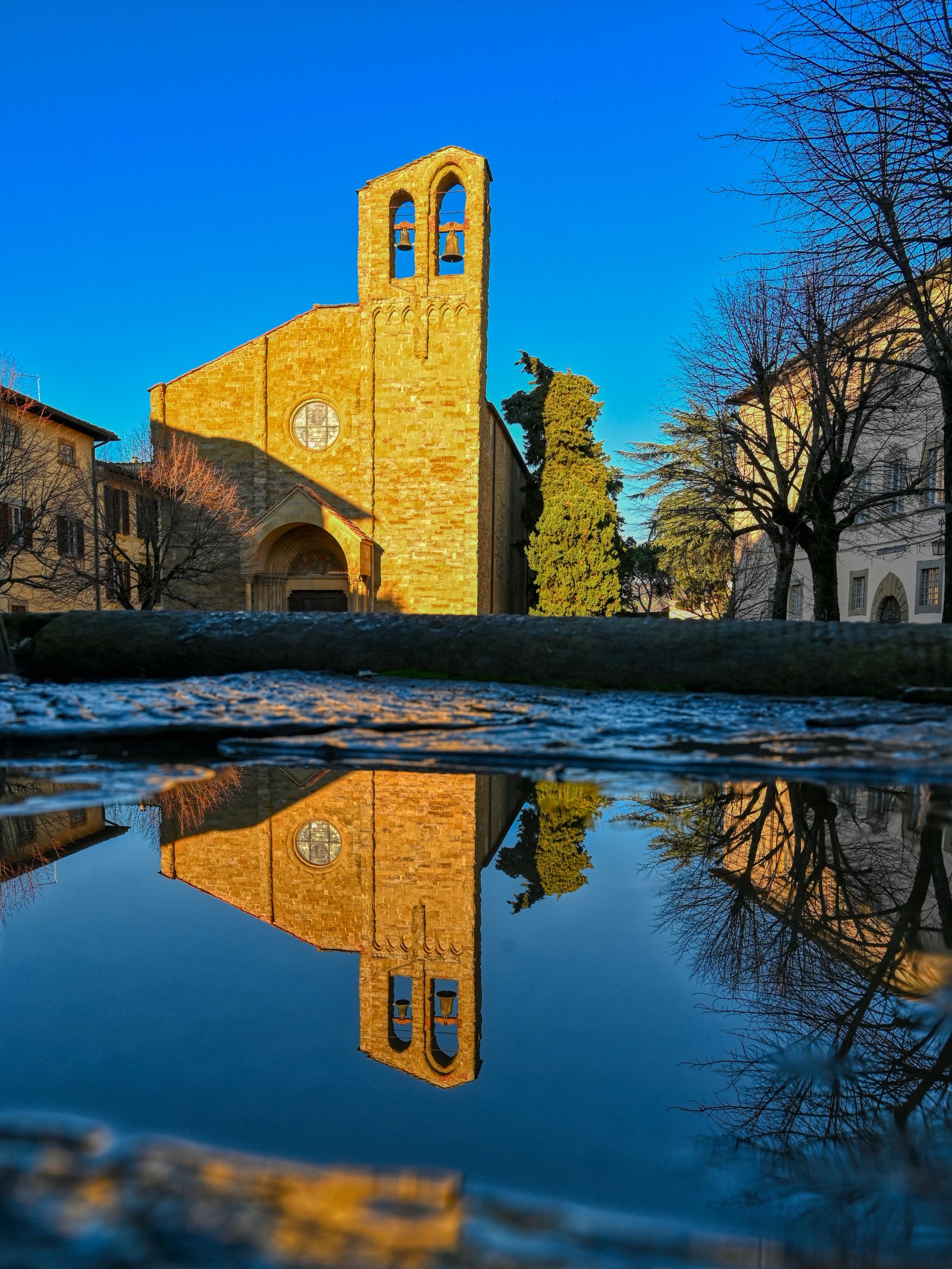 Gereja San Domenico  - Arezzo | Secret World Trip Planner