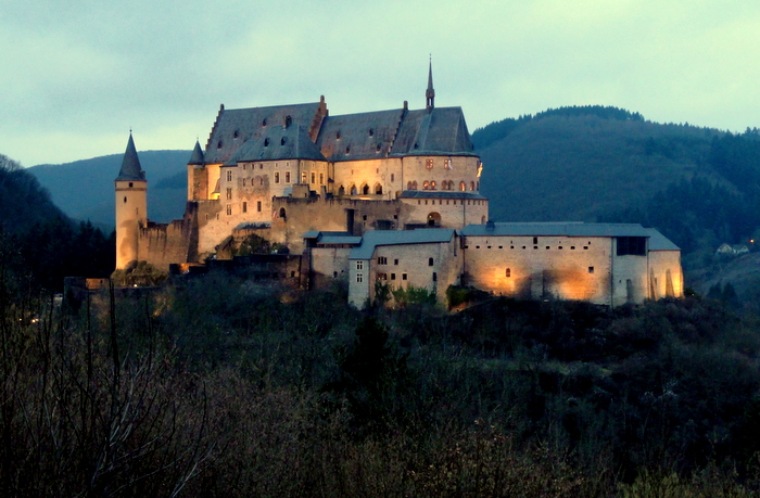 Dvorac Vianden - Vianden | Secret World Trip Planner