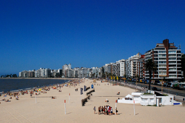 Los Pocitos Beach - De los Pocitos Beach | Secret World Trip Planner