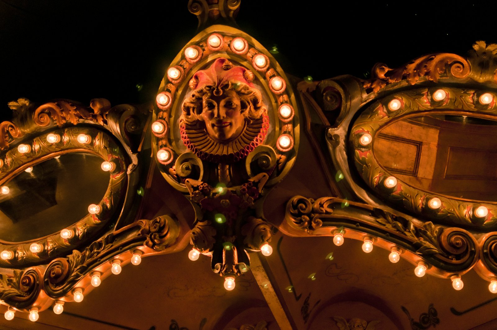 Hotel Monteleone’s Carousel Bar - New Orleans | Secret World Trip Planner