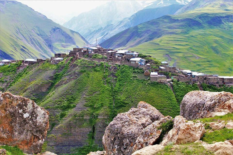 Obec Khinalug - Tazeh Kand-e-Nosrat Abad | Secret World Trip Planner