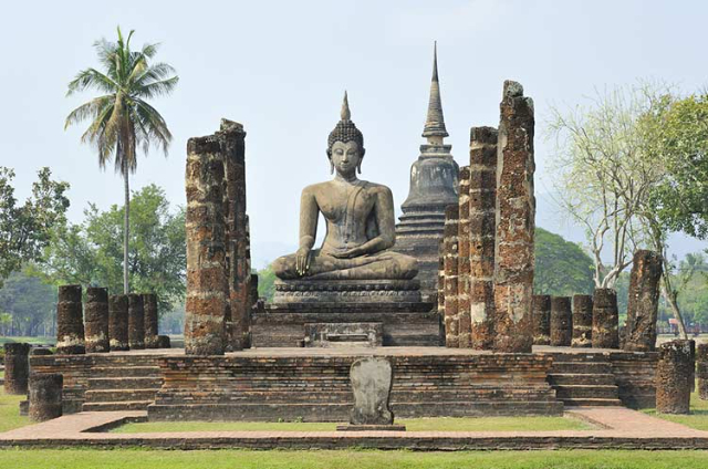 Il Tempio della Grande Reliquia, - Amphoe Phra Nakhon Si Ayutthaya | Secret World Trip Planner