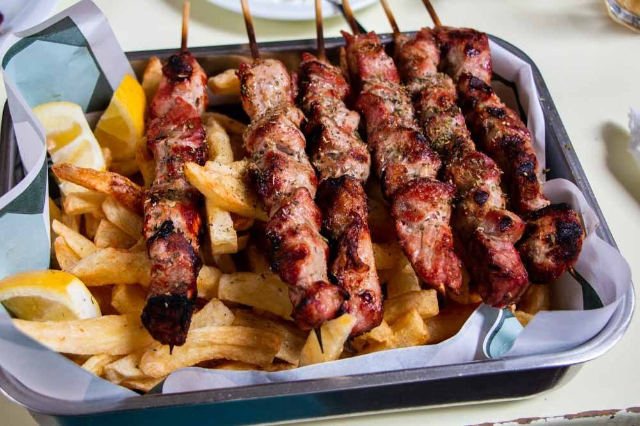 希腊街头小吃Souvlaki - Athina | Secret World Trip Planner