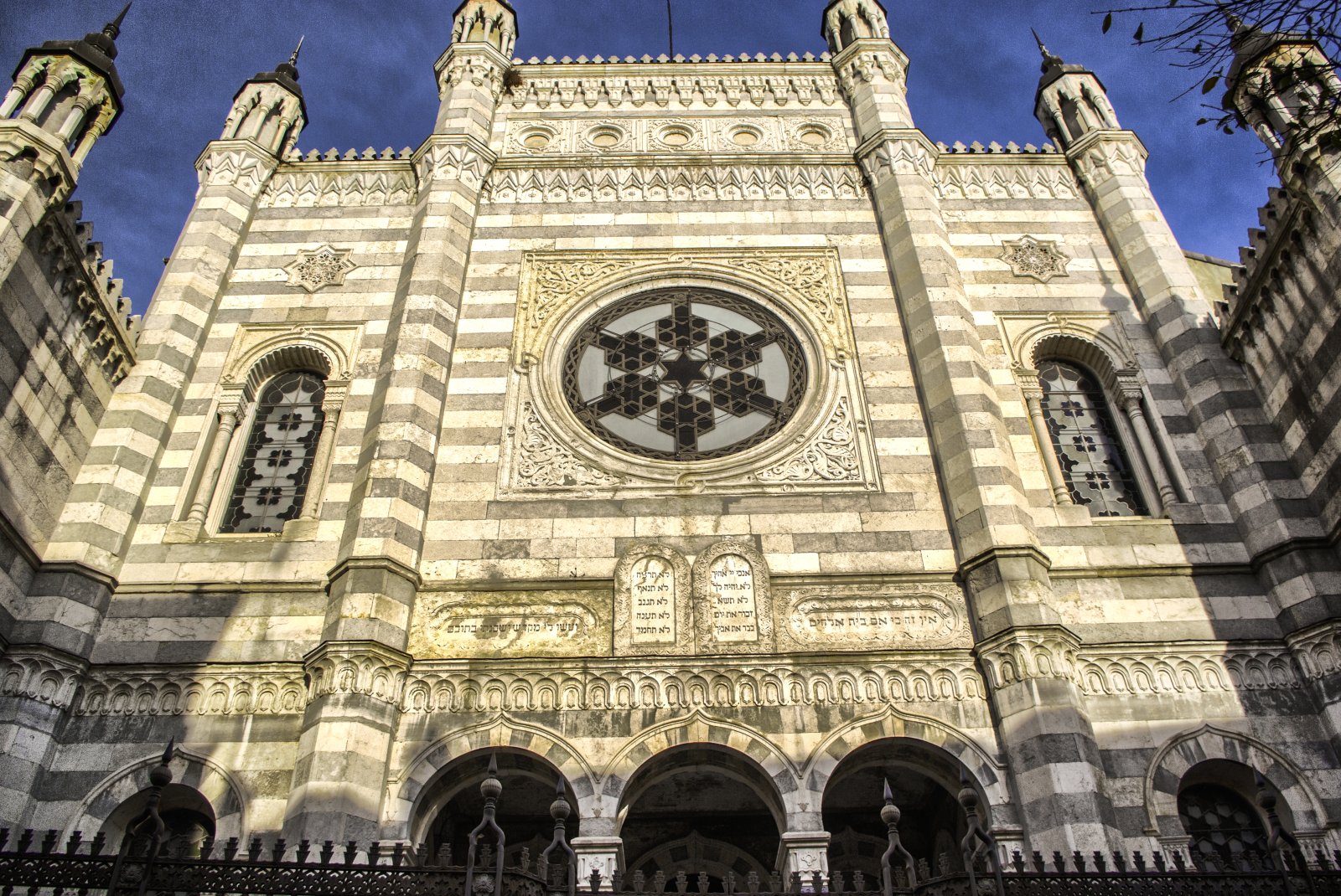 Synagogue dari Vercelli - Vercelli | Secret World Trip Planner