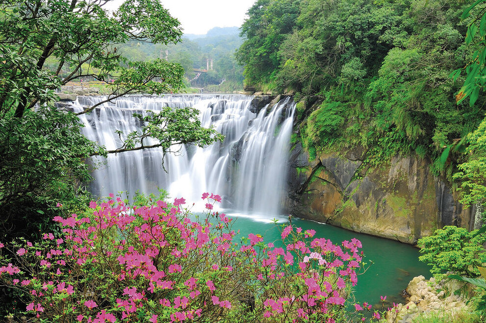 Shifen Ujëvara | Ujvara E Vogël E Taivanit - New Taipei City | Secret World Trip Planner
