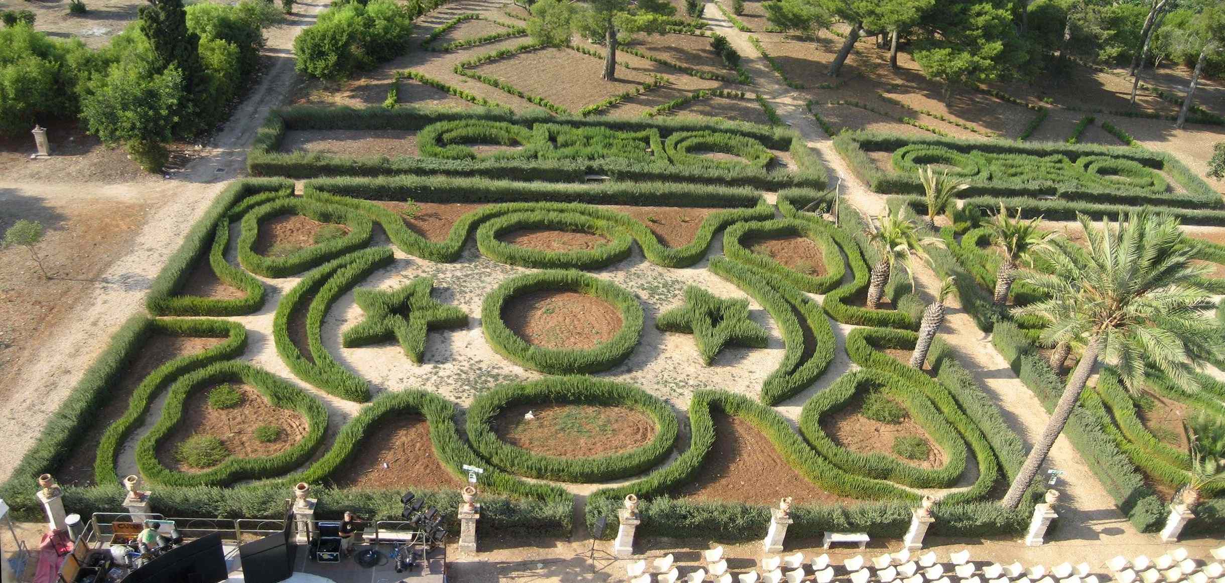Castelo Donnafugata - Donnafugata | Secret World Trip Planner