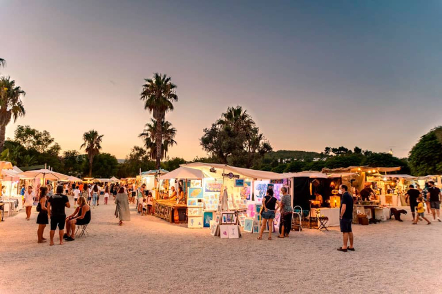 Mercat de las Dalias, the Hippy Market of Ibiza - San Carlos | Secret World Trip Planner
