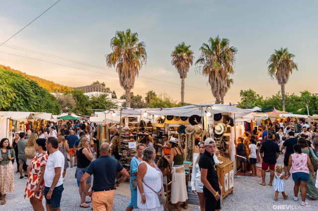 Mercat de las Dalias, the Hippy Market of Ibiza - San Carlos | Secret World Trip Planner