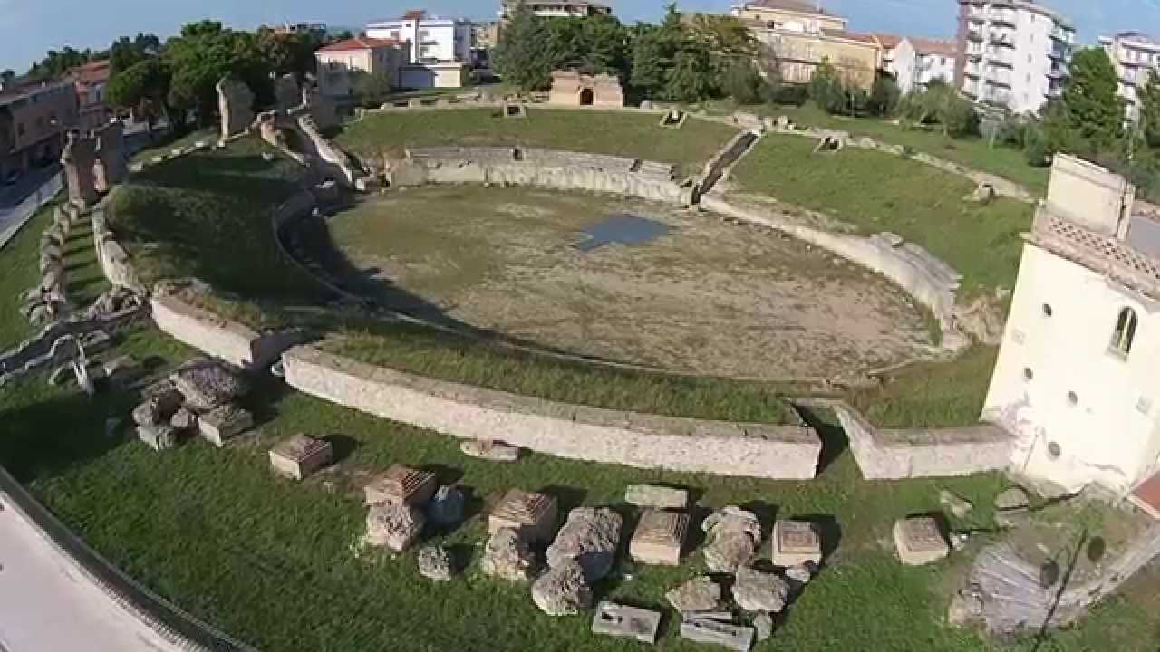 ল্যারিনো এবং রোমান খনন - Larino | Secret World Trip Planner