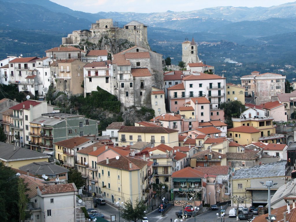 Norman castle Inninis - Oliveto Citra | Secret World Trip Planner