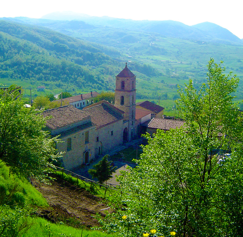 Klosteret Santa Maria Di Pierno - Pierno | Secret World Trip Planner