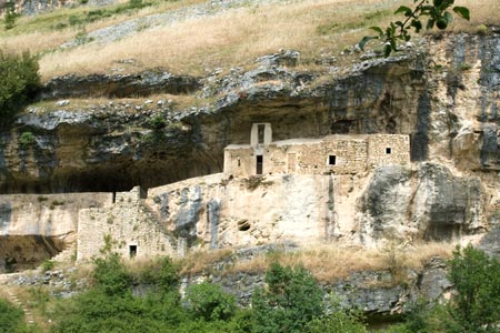 Legioko San Bartolomeo ermita - Roccamorice | Secret World Trip Planner