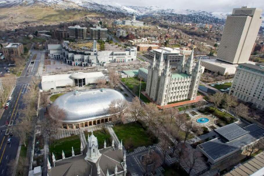 Mormon Tabernacle - Salt Lake City's most famous building. - Salt Lake City | Secret World Trip Planner