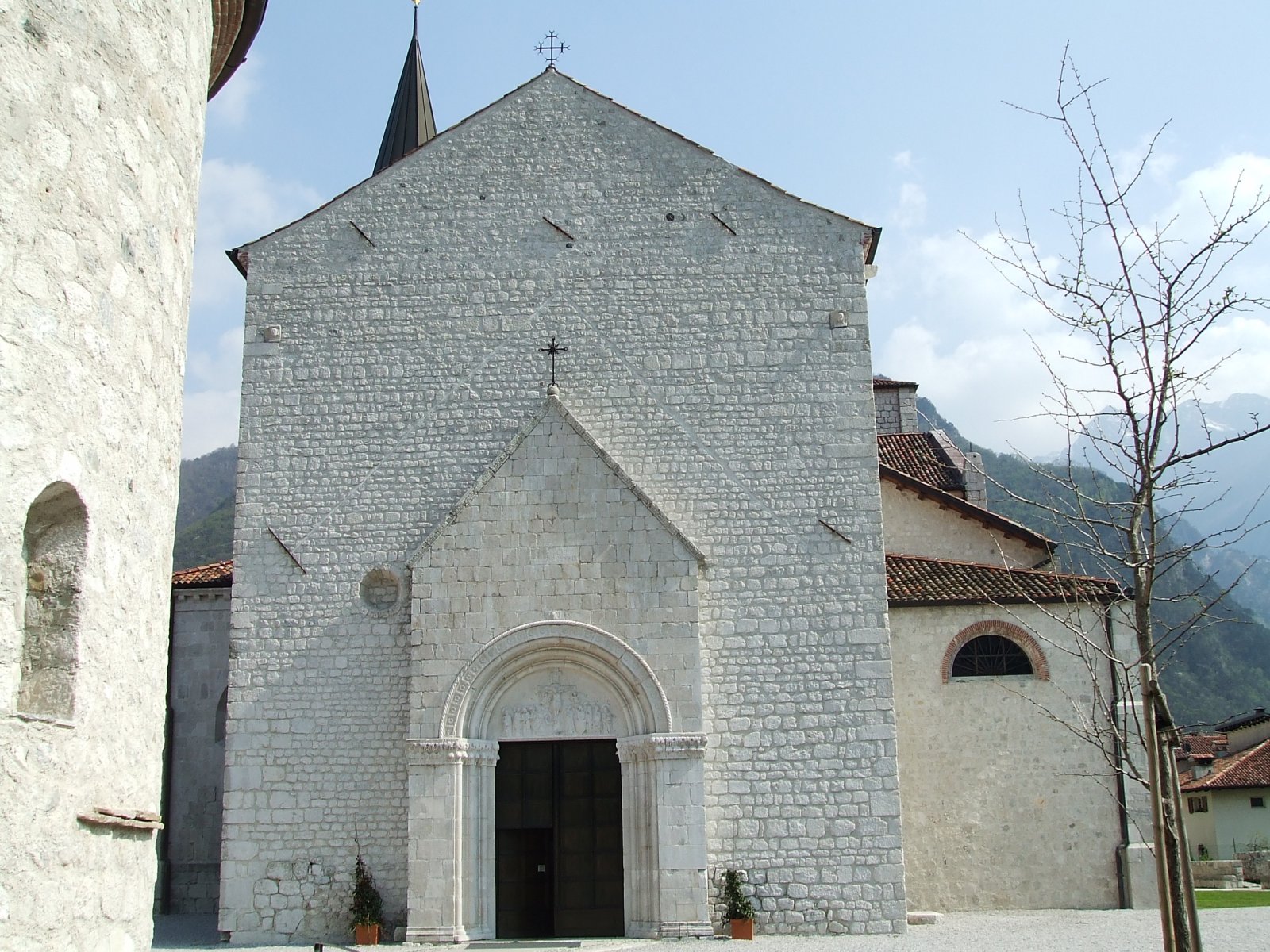 Duomo di Venzone - Venzone | Secret World Trip Planner