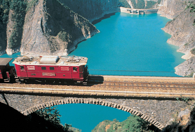 Le Petit Train de La Mure - La Mure | Secret World Trip Planner