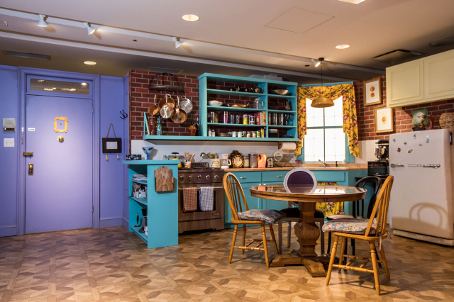 Eintauchen in die Welt von FRIENDS: Ein immersives Ausstellungserlebnis in NYC - New York | Secret World Trip Planner