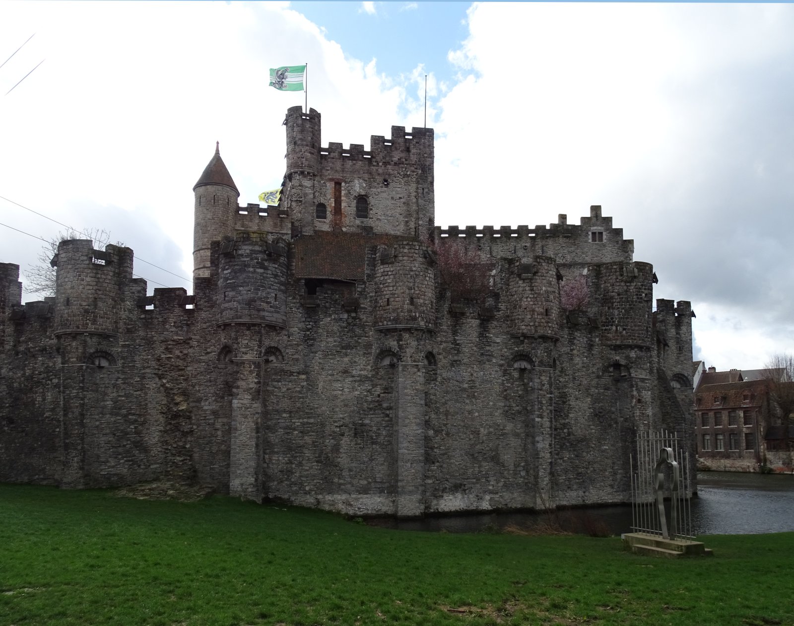 Castello dei Conti - Gent | Secret World Trip Planner