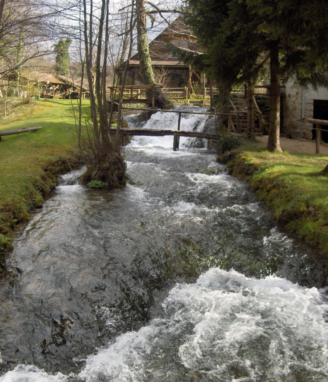 Ogni città in Croazia è così diversa! Rastoke è una delle gemme nascoste della Croazia - Rastoke | Secret World Trip Planner