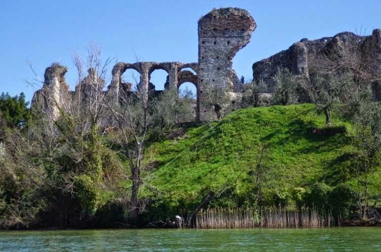 Sirmione: het klooster van San Salvatore - Sirmione | Secret World Trip Planner