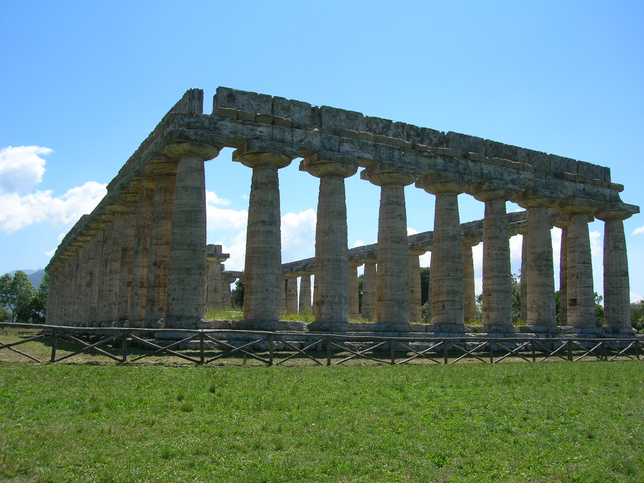 Pastum | Tempull i Neptunit - Capaccio Paestum | Secret World Trip Planner