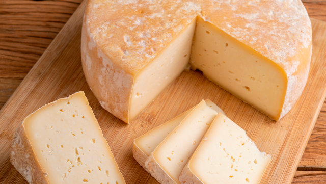 IL formaggio Queijo Canastra - São Roque de Minas - MG | Secret World Trip Planner