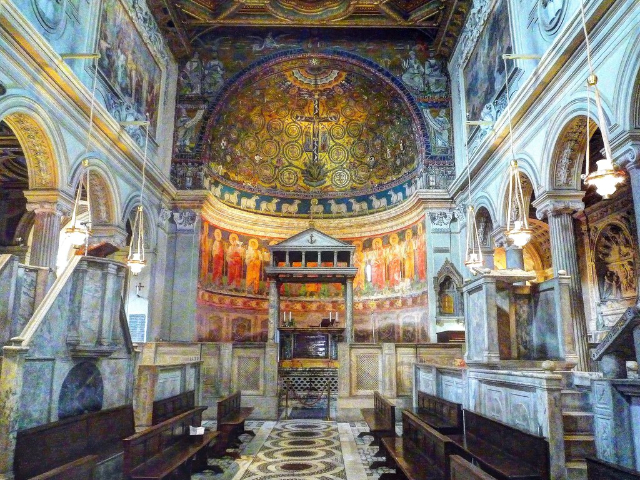 सान क्लेमेन्टेको बासिलिका - Roma | Secret World Trip Planner