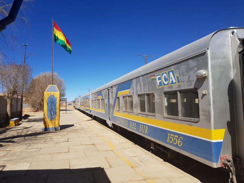 ಸದರ್ನ್ ಎಕ್ಸ್‌ಪ್ರೆಸ್, ಬೊಲಿವಿಯಾ - Oruro | Secret World Trip Planner