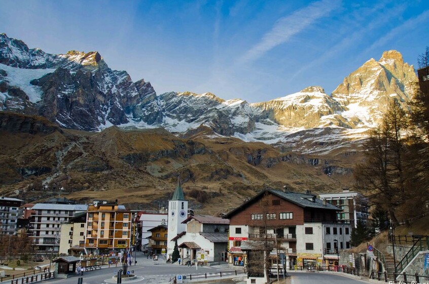 세르비니아 는 알프스의 높은 고도 리조트입니다 - Breuil-Cervinia | Secret World Trip Planner