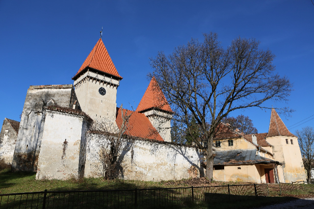 The fortified church in Dealu Frumos - Dealu Frumos | Secret World Trip Planner