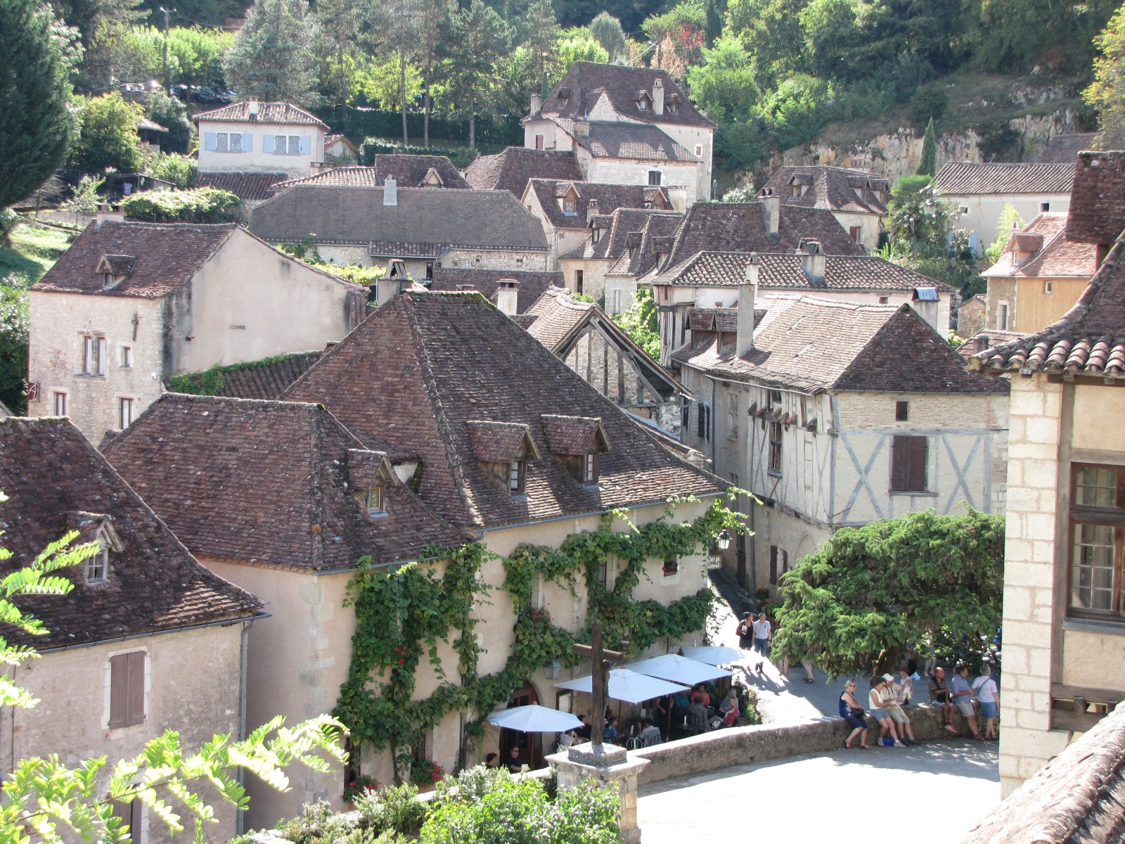 Saint-Cirq Lapopie, Il villaggio che ha stregato André Breton - Saint-Cirq-Lapopie | Secret World Trip Planner