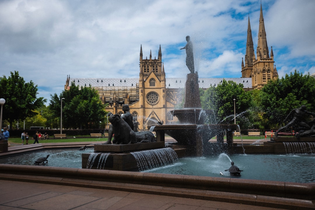 Archibaldi Purskkaev - Sydney | Secret World Trip Planner