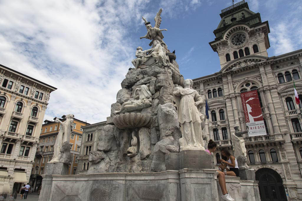 트리에스테: 사대륙의 분수 - Trieste | Secret World Trip Planner