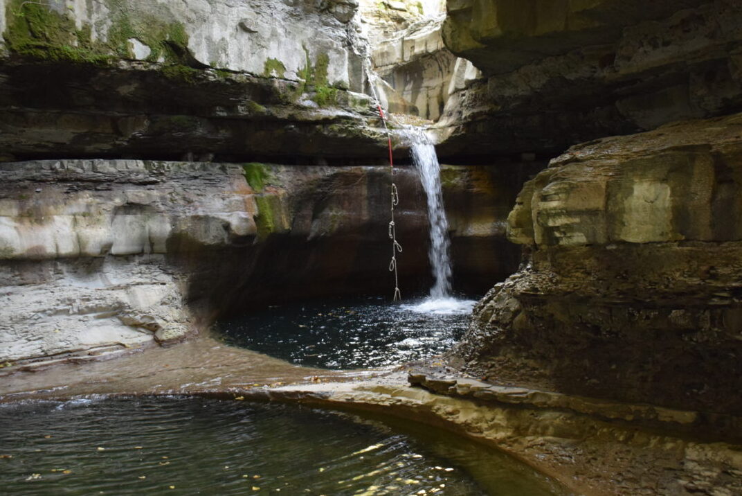 La Grotta Urlante - 47010 Premilcuore FC | Secret World Trip Planner